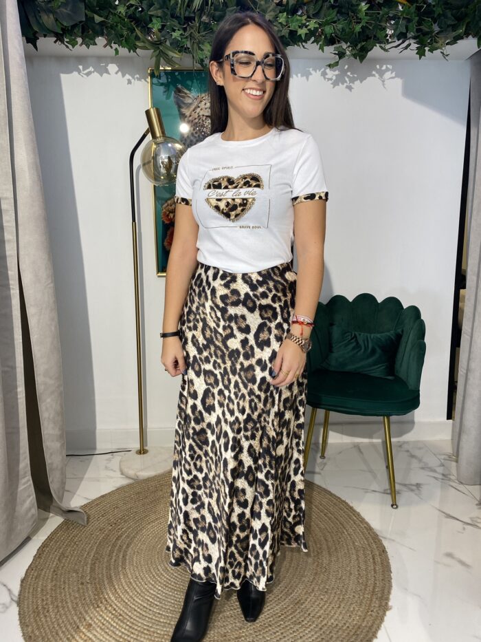 Camiseta corazón pedreria - Imagen 2