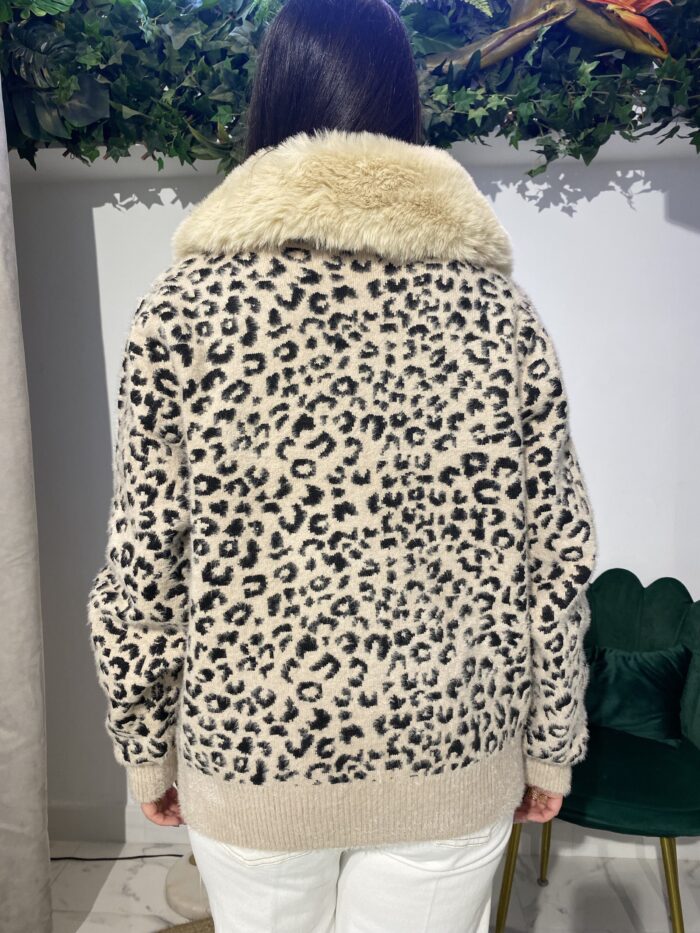 Chaqueta punto animal print cuello pelo - Imagen 4