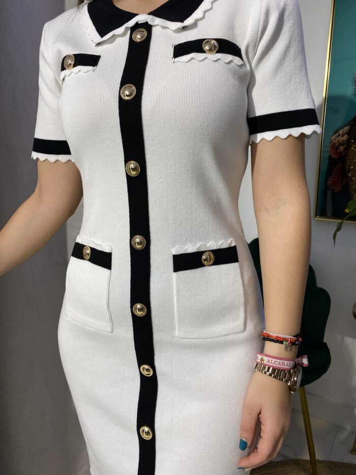 Vestido punto botones dorados - Imagen 7