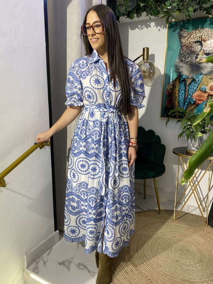 Vestido camisero calado bordados azul y blanco