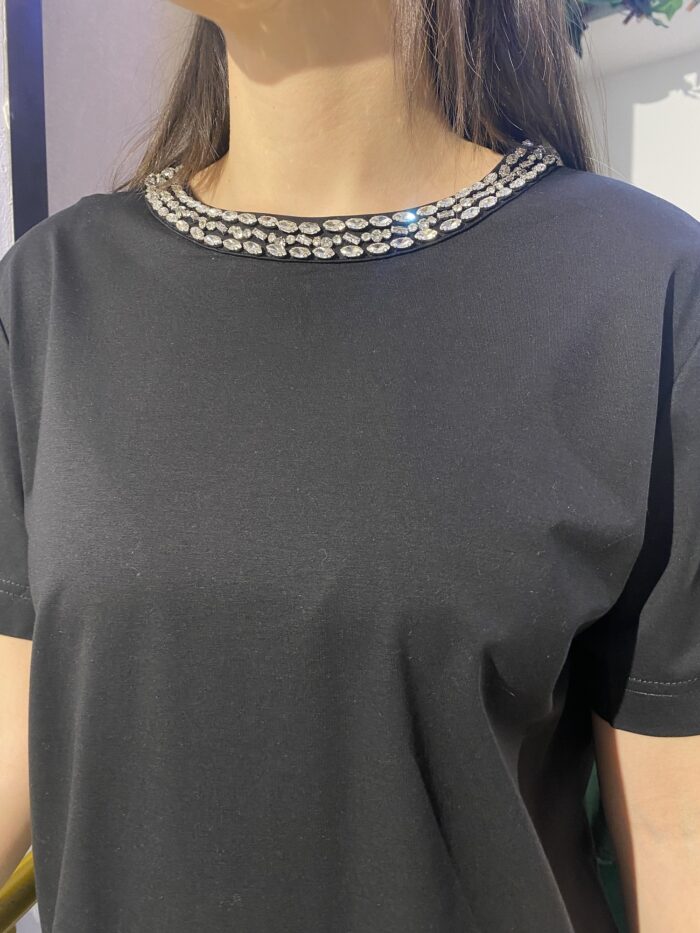 Camiseta pedrería cuello - Imagen 5