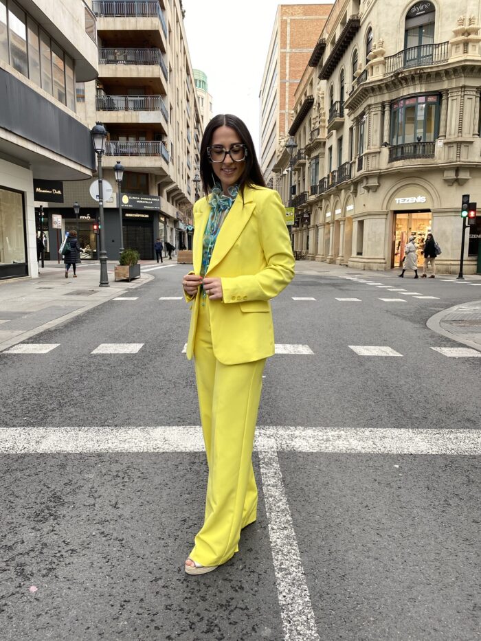 Blazer cruzada botones borados - Imagen 2