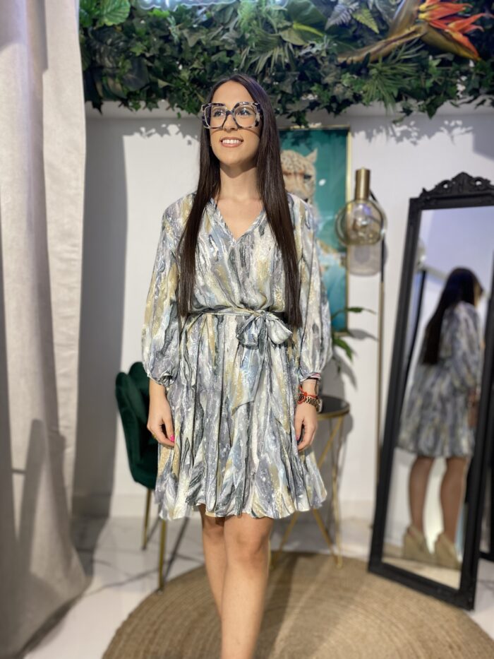 Vestido corto cuello pico efecto mármol