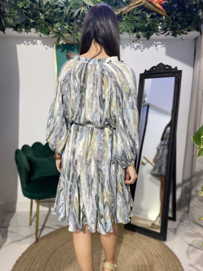 Vestido corto cuello pico efecto mármol - Imagen 5