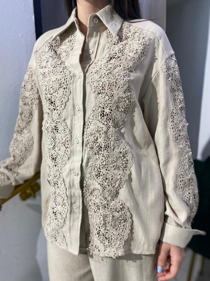 Camisa conjunto fluido encaje lateral - Imagen 3