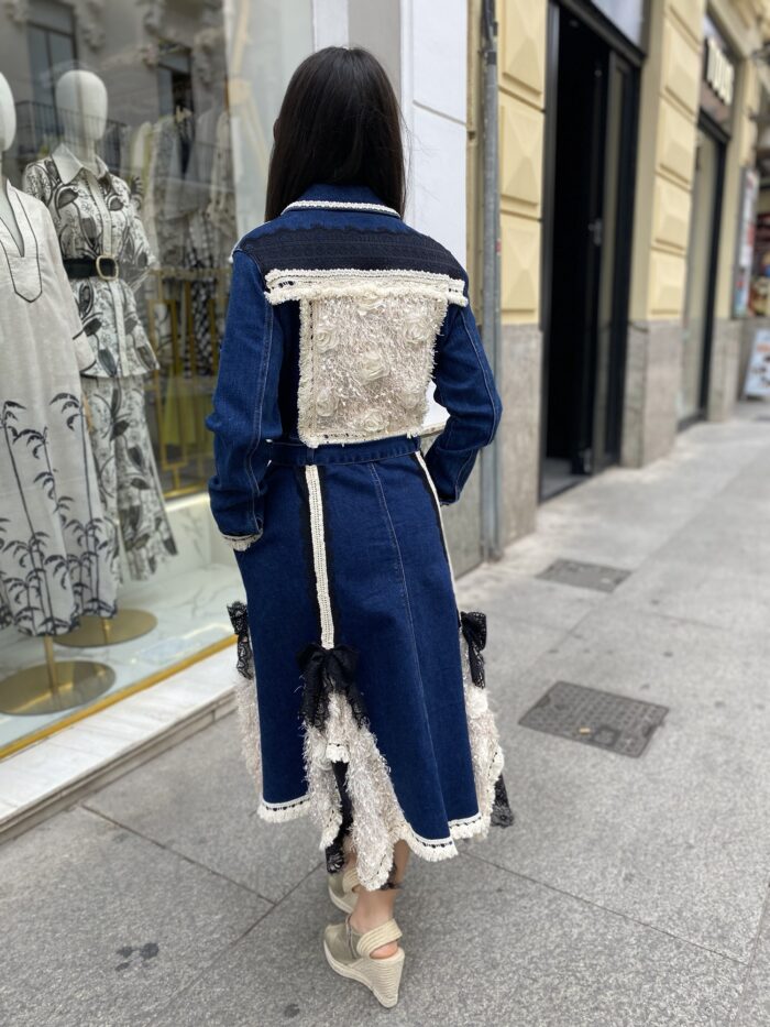Vestido vaquero bordado con encaje - Imagen 8