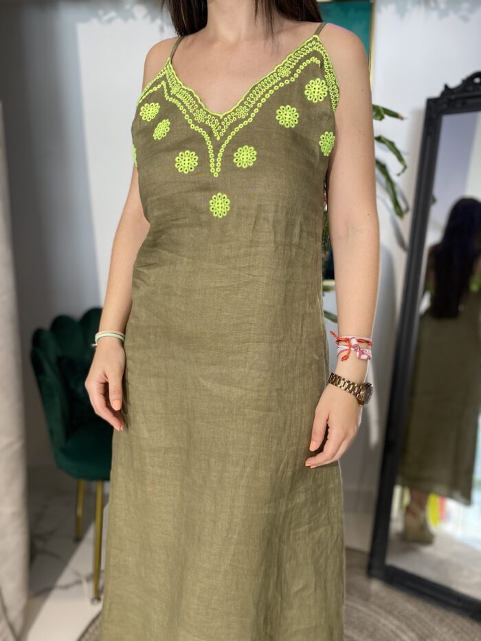 Vestido lino bordado fluor - Imagen 5